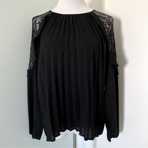 Express Women’s Lace Embellished Long Sleeve Pleated Blouse Size M Black